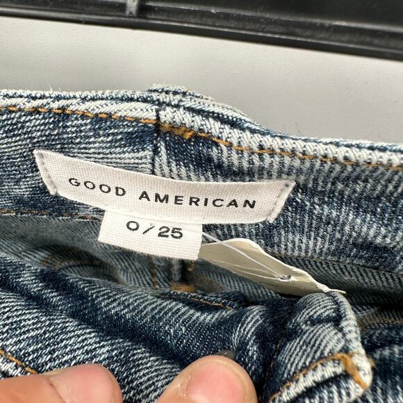 GOOD AMERICAN NWT Good Waist Chew Hem Cropped Jeans In Blue799 // 0 (25) - Picture 10 of 15